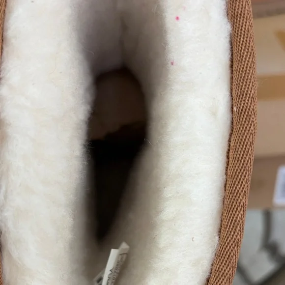 Koolaburra by UGG Koola Short Tan Suede Boots Women’s Size 9 - Picture 4 of 10